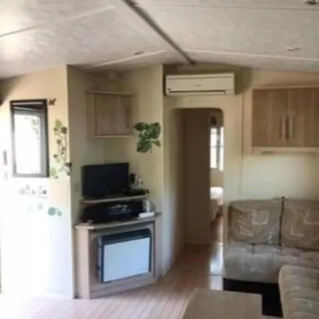 Apartment 083 Mobil-home Gamme Confort A La Ferme 4 Etoiles
